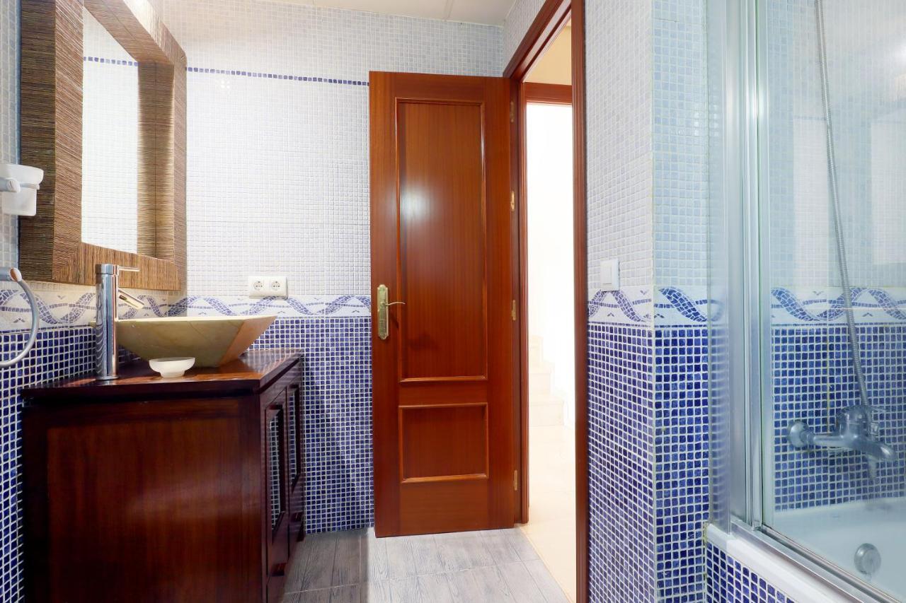 דירות קורדובה Duplex Con Vistas A La Catedral Y El Rio, Parking Free מראה חיצוני תמונה